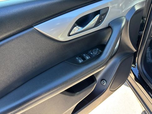 Used 2020 Chevrolet Blazer LT image 10