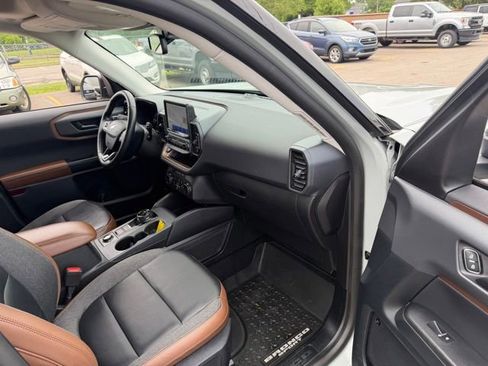 Used 2023 Ford Bronco Sport Outer Banks w/ Tech Package AWD/4WD image 30