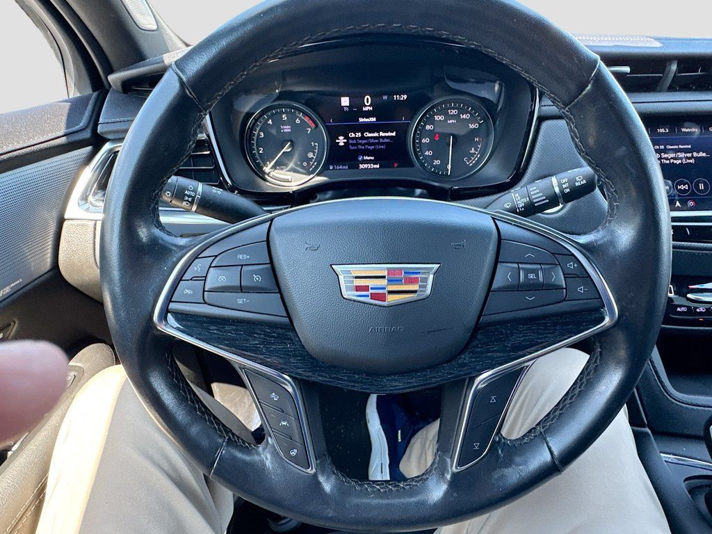 Used 2023 Cadillac XT5 Premium Luxury w/ Technology Package FWD image 12