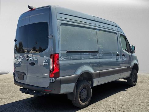 Used 2026 Mercedes-Benz Sprinter 2500 image 3