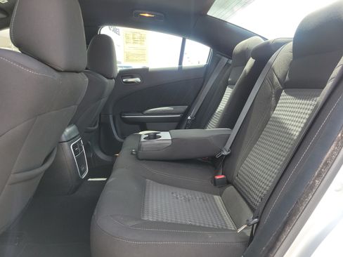 Used 2023 Dodge Charger SXT RWD image 17