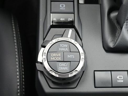 Used 2025 Toyota 4Runner TRD Off-Road Premium image 27