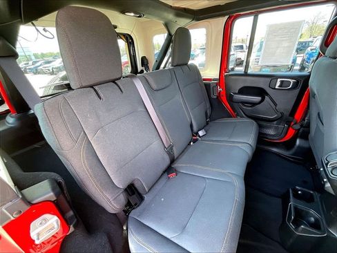 Used 2024 Jeep Wrangler Sport S AWD/4WD image 15