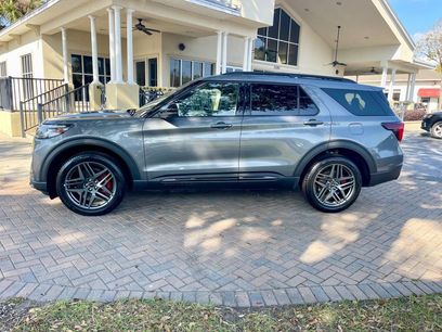 Used 2025 Ford Explorer ST-Line w/ ST-Line Street Pack