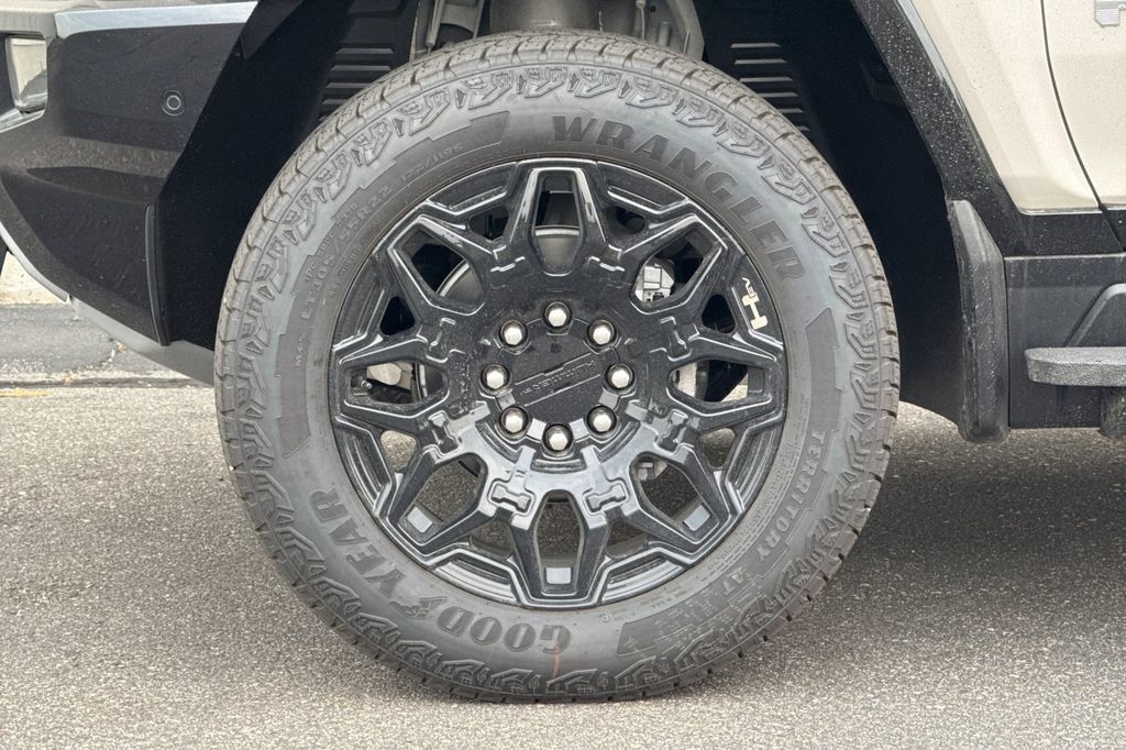 New 2026 GMC Hummer EV 4x4 Crew Cab image 27
