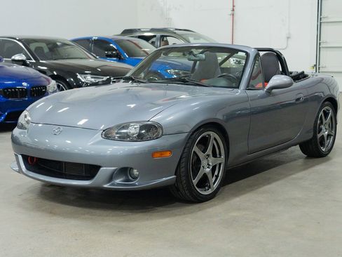 Used 2004 MAZDA MX-5 Miata MAZDASPEED image 3