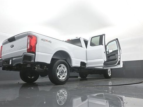 New 2026 Ford F250 XLT image 35
