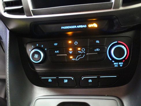 Used 2021 Ford Transit Connect XL image 14