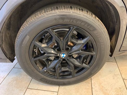 Used 2023 BMW X4 xDrive30i w/ M Sport Package AWD/4WD image 12