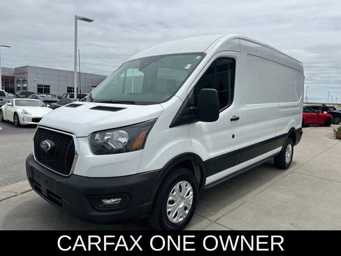 Used 2024 Ford Transit 250 148 Medium Roof w/ Exterior Upgrade Package RWD image 4