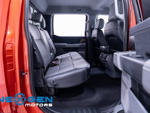 Used 2023 Ford F150 Lariat w/ Trailer Tow Package image 45