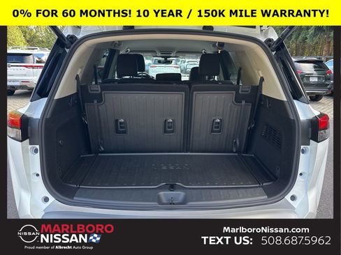 New 2025 Nissan Pathfinder SL w/ Cargo Package image 13