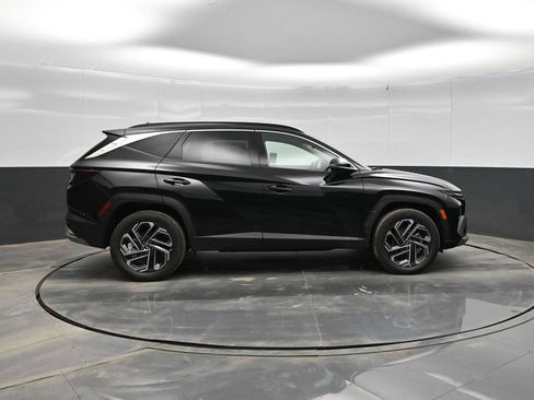 New 2026 Hyundai Tucson Limited w/ Tow & Go Package image 9