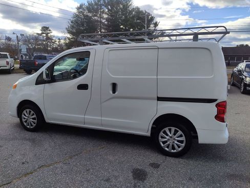 Used 2020 Nissan NV200 SV w/ Back Door Glass Package image 5