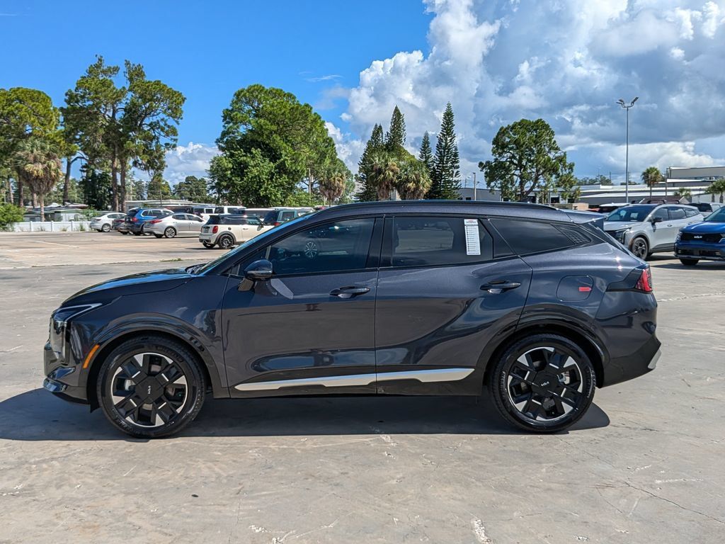 Certified 2026 Kia Sportage SX FWD image 5