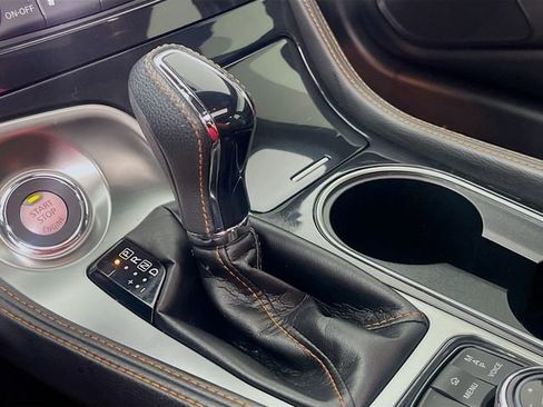 Used 2022 Nissan Maxima SR w/ Sport Mat Group image 18