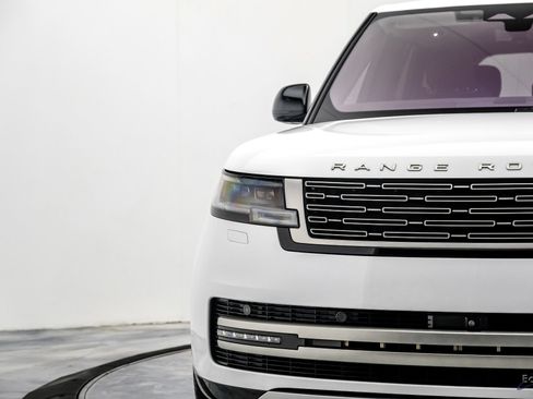 Used 2023 Land Rover Range Rover SE AWD/4WD image 29