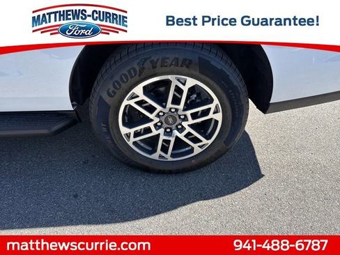 New 2026 Ford Expedition Active image 16