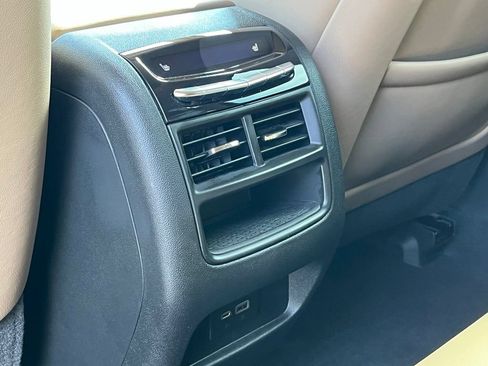 Used 2020 Cadillac XT5 Sportv w/ Platinum Package AWD/4WD image 24