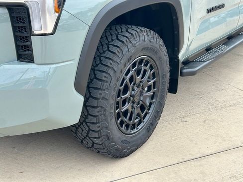 New 2026 Toyota Tundra SR5 AWD/4WD image 9