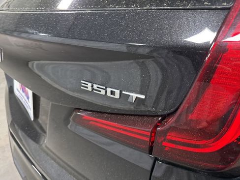 Used 2025 Cadillac XT4 Premium Luxury image 14