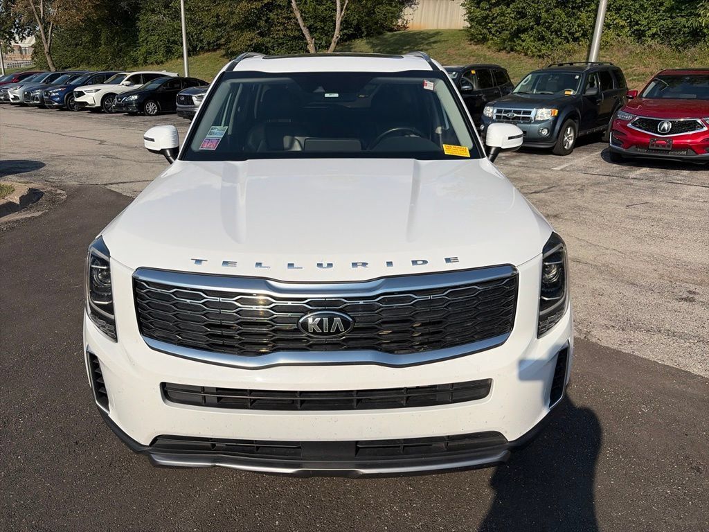 Used 2021 Kia Telluride S AWD/4WD image 2