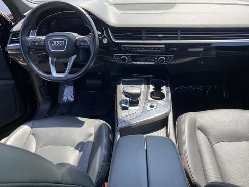 Used 2017 Audi Q7 3.0T Premium Plus AWD/4WD image 30