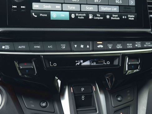 Used 2026 Honda Odyssey Sport-L image 32