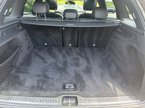 Used 2018 Mercedes-Benz GLC 300 4MATIC image 36