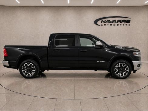 Used 2025 RAM 1500 Laramie AWD/4WD image 8