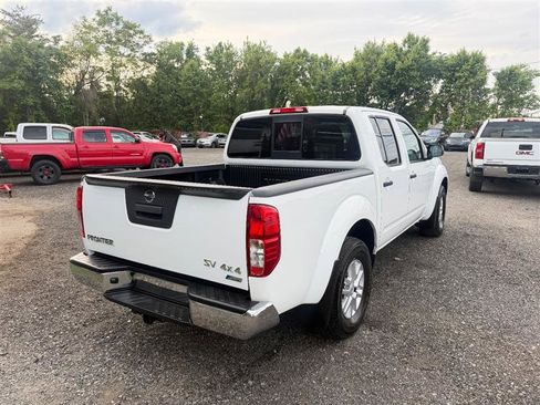 Used 2017 Nissan Frontier SV AWD/4WD image 4
