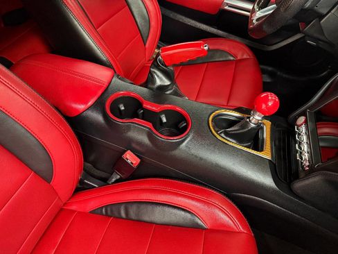 Used 2018 Ford Mustang GT image 19