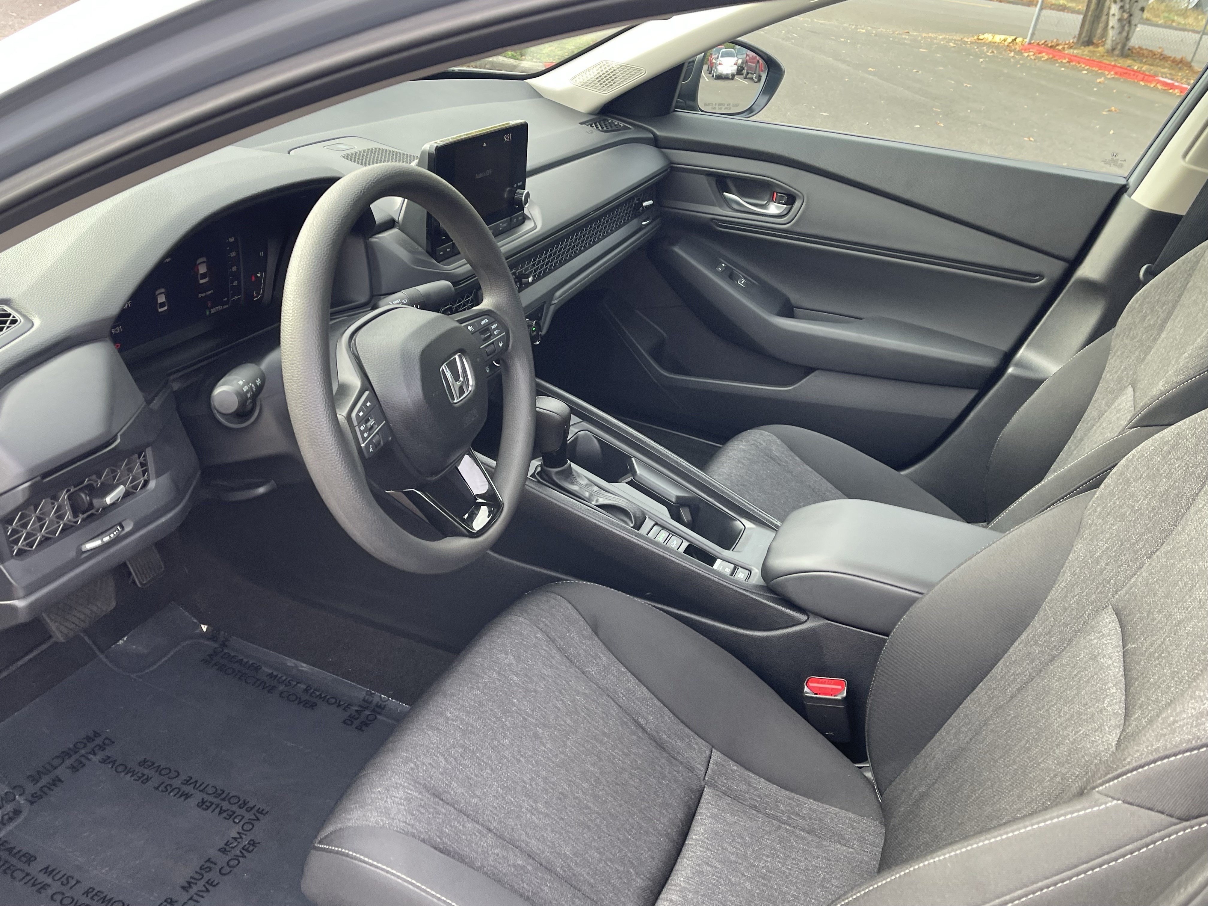 Used 2025 Honda Accord SE image 10