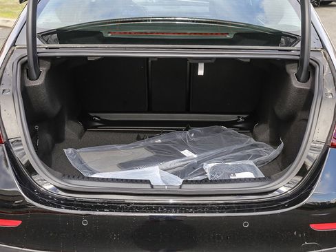 New 2024 Mercedes-Benz E 350 4MATIC Sedan image 23