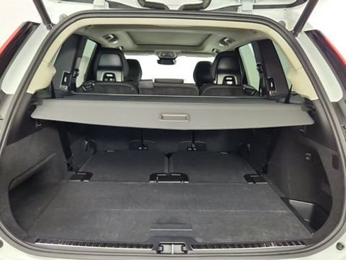 New 2026 Volvo XC90 T8 Core w/ Protection Package Premier AWD/4WD image 42