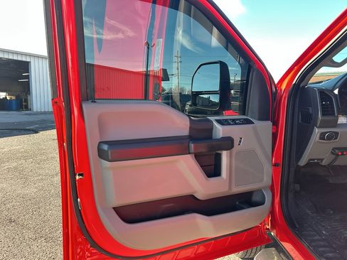 Used 2020 Ford F350 XL w/ Power Equipment Group image 21