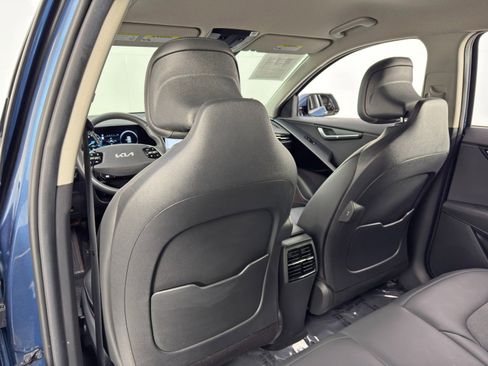 Used 2023 Kia Niro Wind w/ Wind Preserve Package image 32