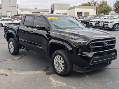 Used 2025 Toyota Tacoma SR5