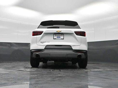 Used 2023 Chevrolet Blazer LT AWD/4WD image 31