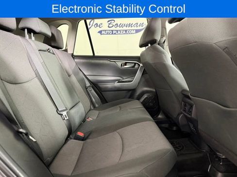 Used 2024 Toyota RAV4 XLE image 17