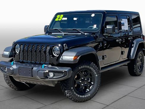 Used 2023 Jeep Wrangler Unlimited w/ 8.4" Radio Group AWD/4WD image 2