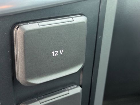 New 2025 Ford F150 Lariat w/ Equipment Group 501A Mid image 14