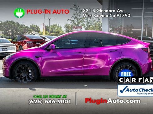 Used 2022 Tesla Model Y Long Range AWD/4WD image 5