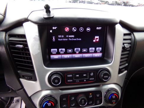 Used 2016 GMC Yukon XL SLE image 38