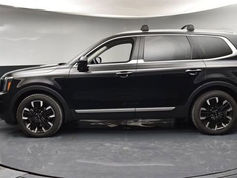 Used 2025 Kia Telluride SX w/ SX Captain's Chair Package image 5