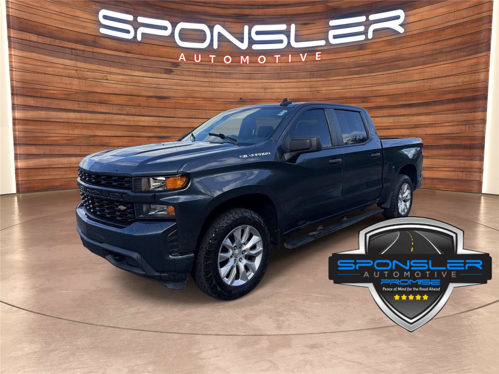 Used 2021 Chevrolet Silverado 1500 Custom AWD/4WD image 1