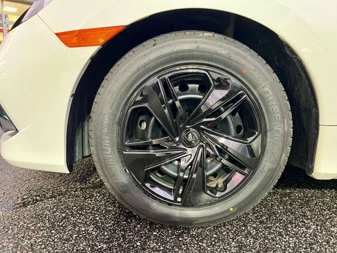 Used 2019 Honda Civic LX image 12