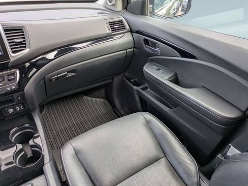 Used 2020 Honda Ridgeline RTL-E image 17
