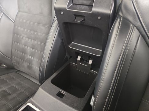 Used 2024 Mitsubishi Outlander SE image 27