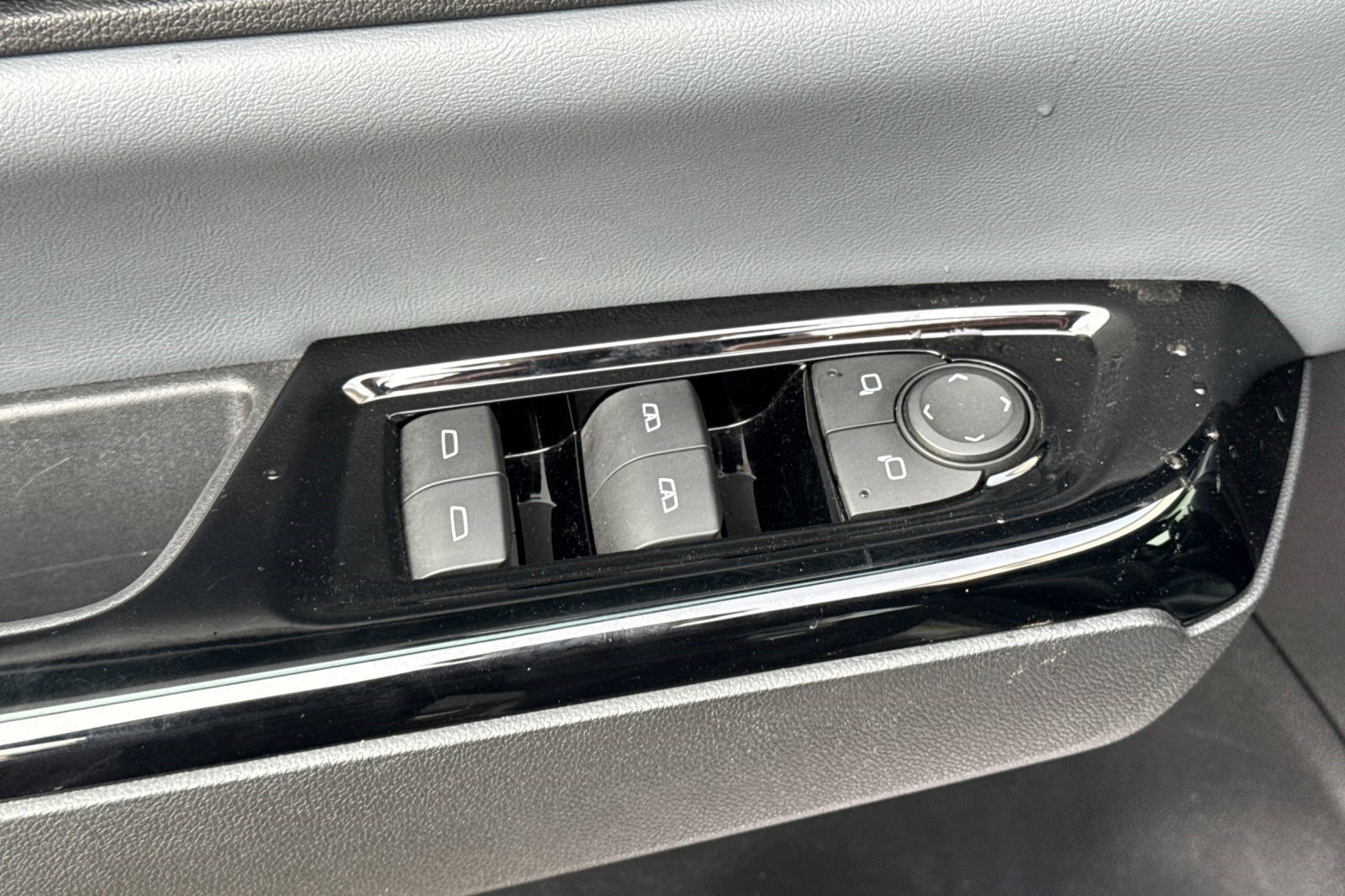 Certified 2024 Honda Prologue Touring image 13